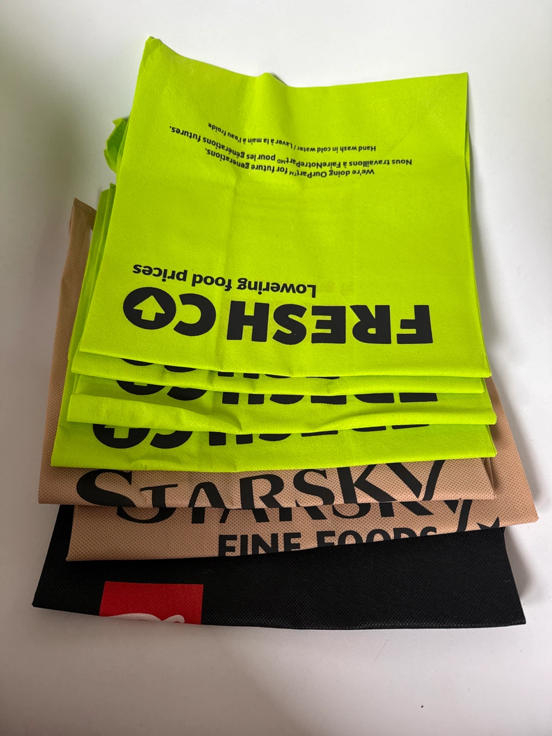Free 7 Fresh Co and Starsky Reusable Shopping Bags