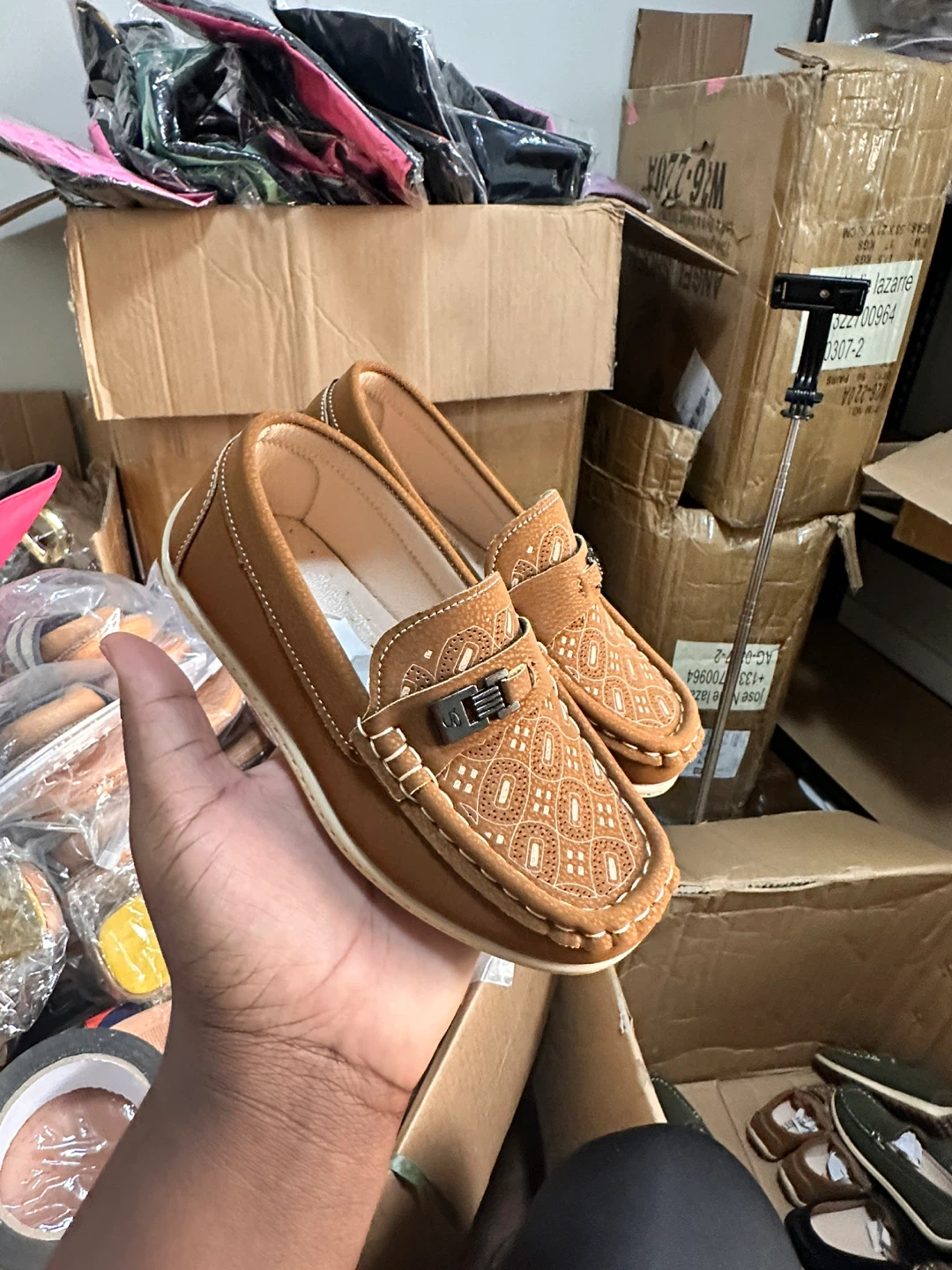 CLASSIC Driving Moccasins - Tan Suede