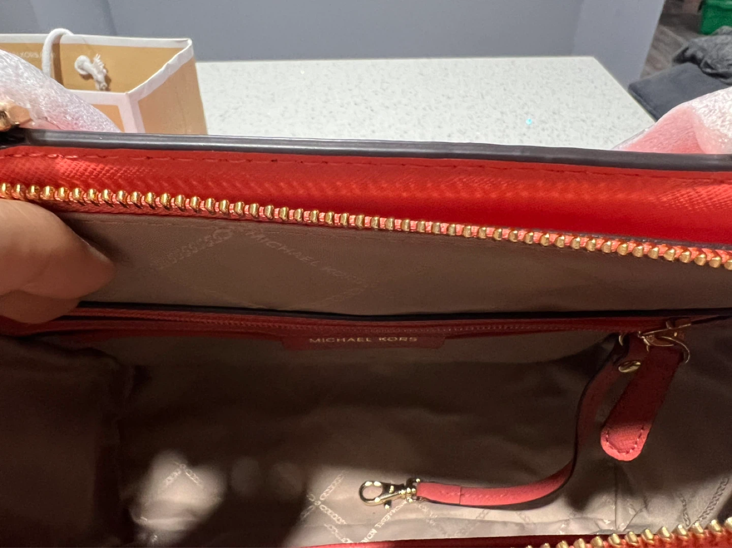 Michael Kors Coral Leather Satchel Handbag - photo 3