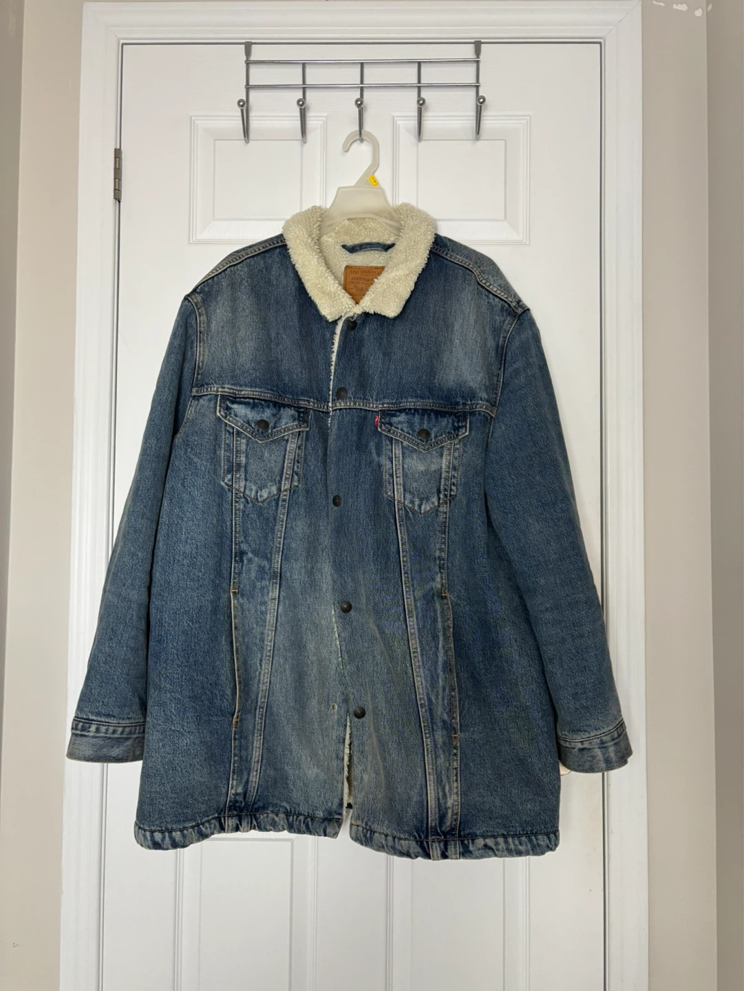 Levi's Sherpa Lined Denim Trucker Jacket - Size XXL - photo 2