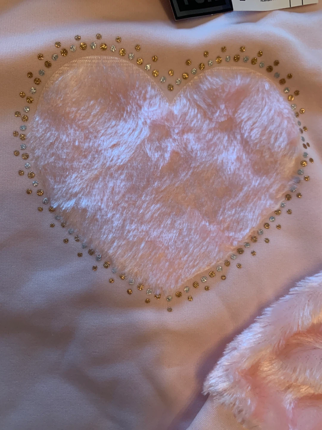 Beautes girls pink faux fur heart hoodie M 10/12 - photo 3