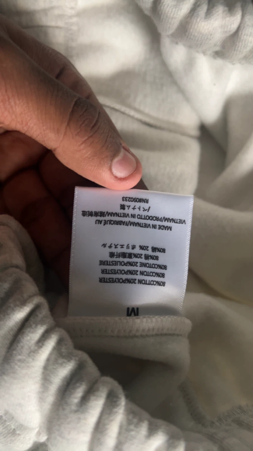 Essentials Fear of God Grey Sweat Shorts Size M - photo 3