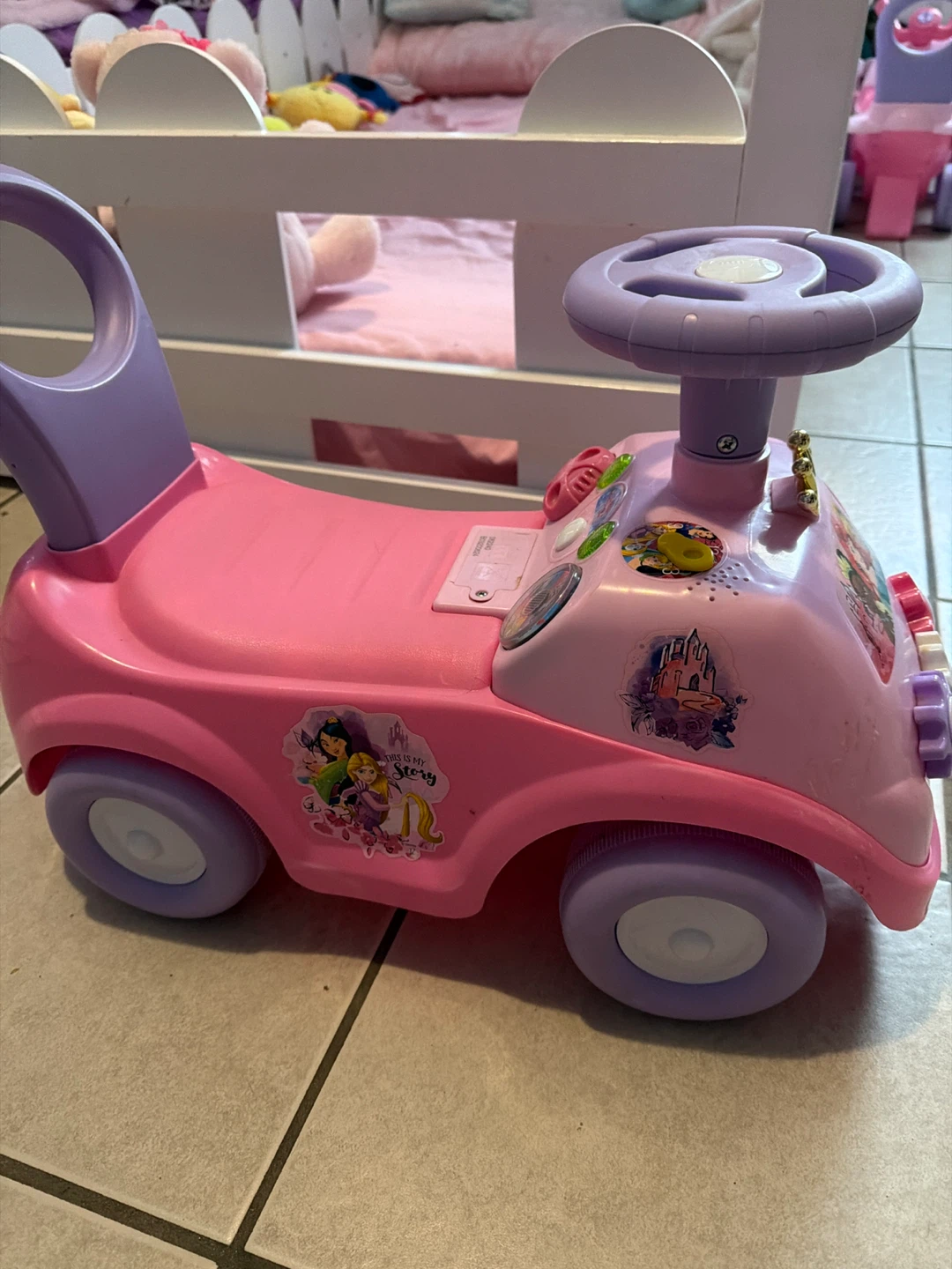 Disney Princess Ride-On Push Car - photo 3