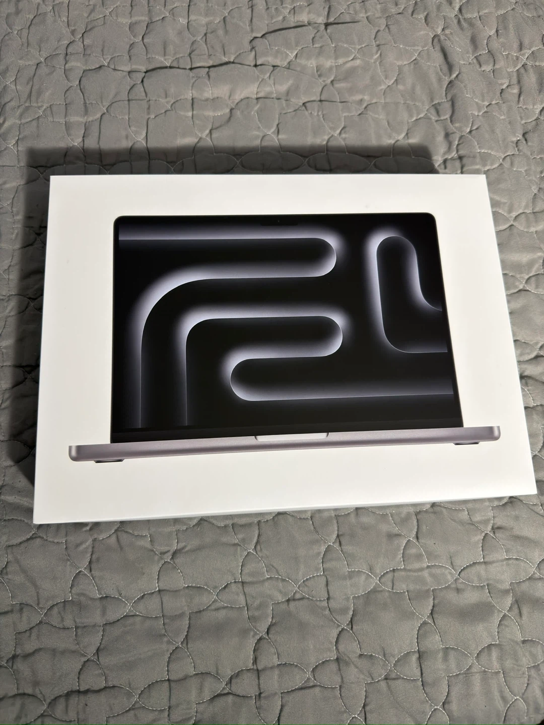 Apple MacBook Pro 14-inch M3 - photo 4
