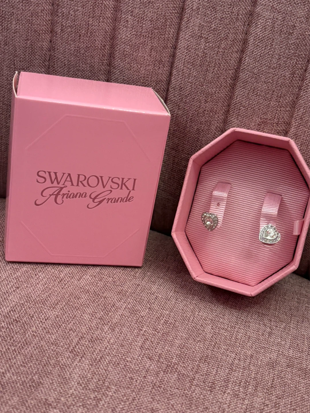Swarovski Ariana Grande Heart Stud Earrings - photo 4