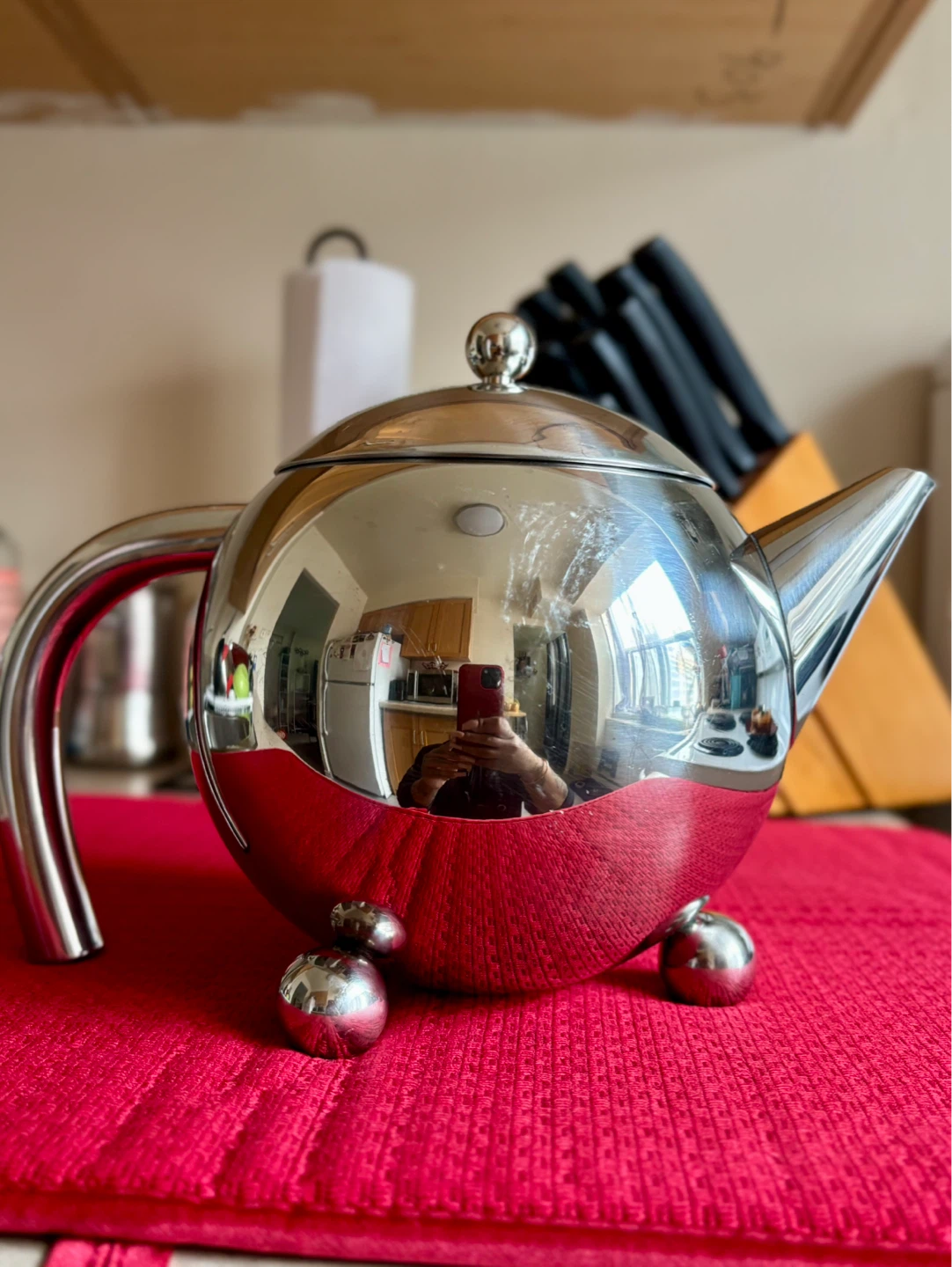 Vintage Gehry Graves style pot