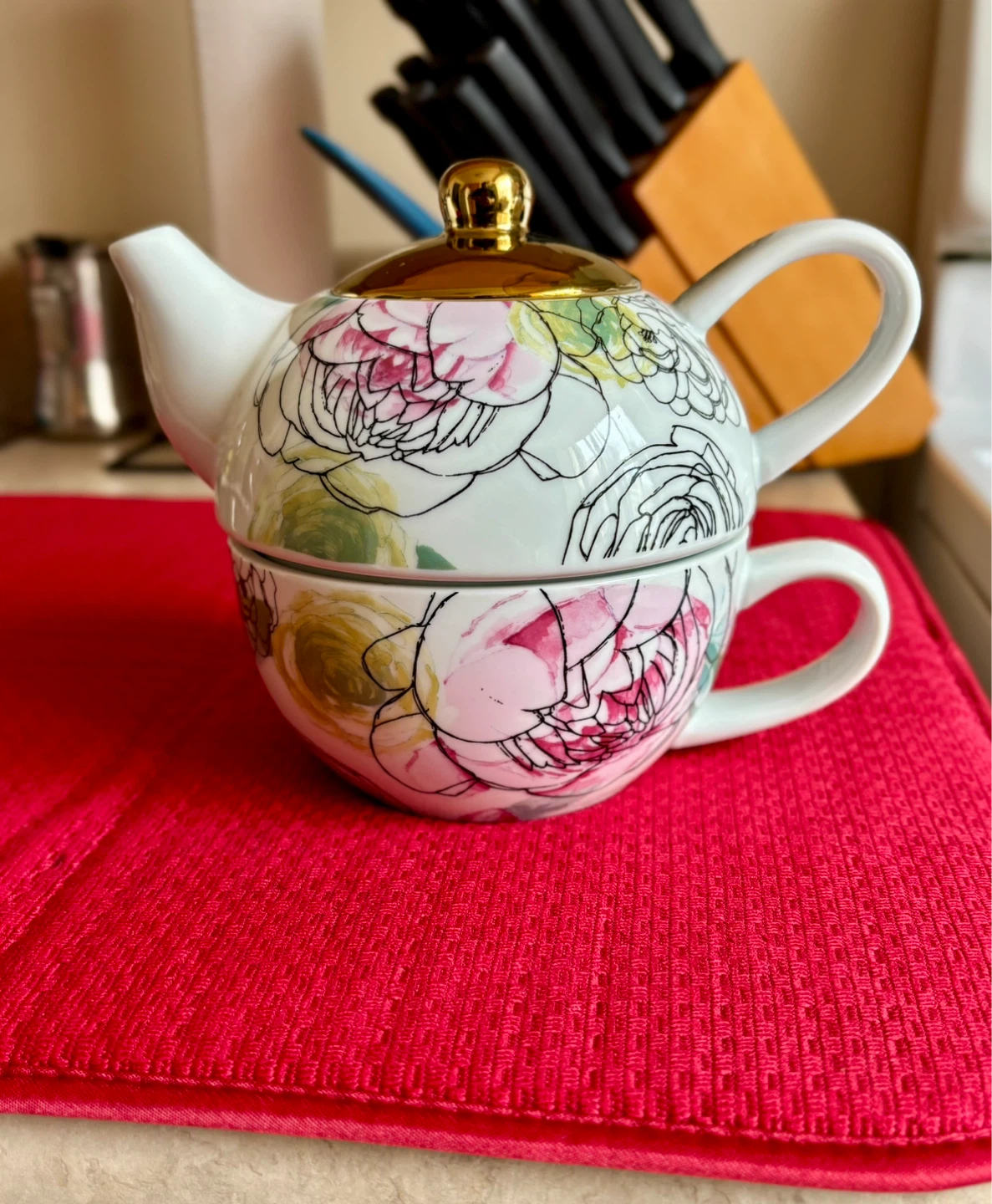 “Tea For One” set