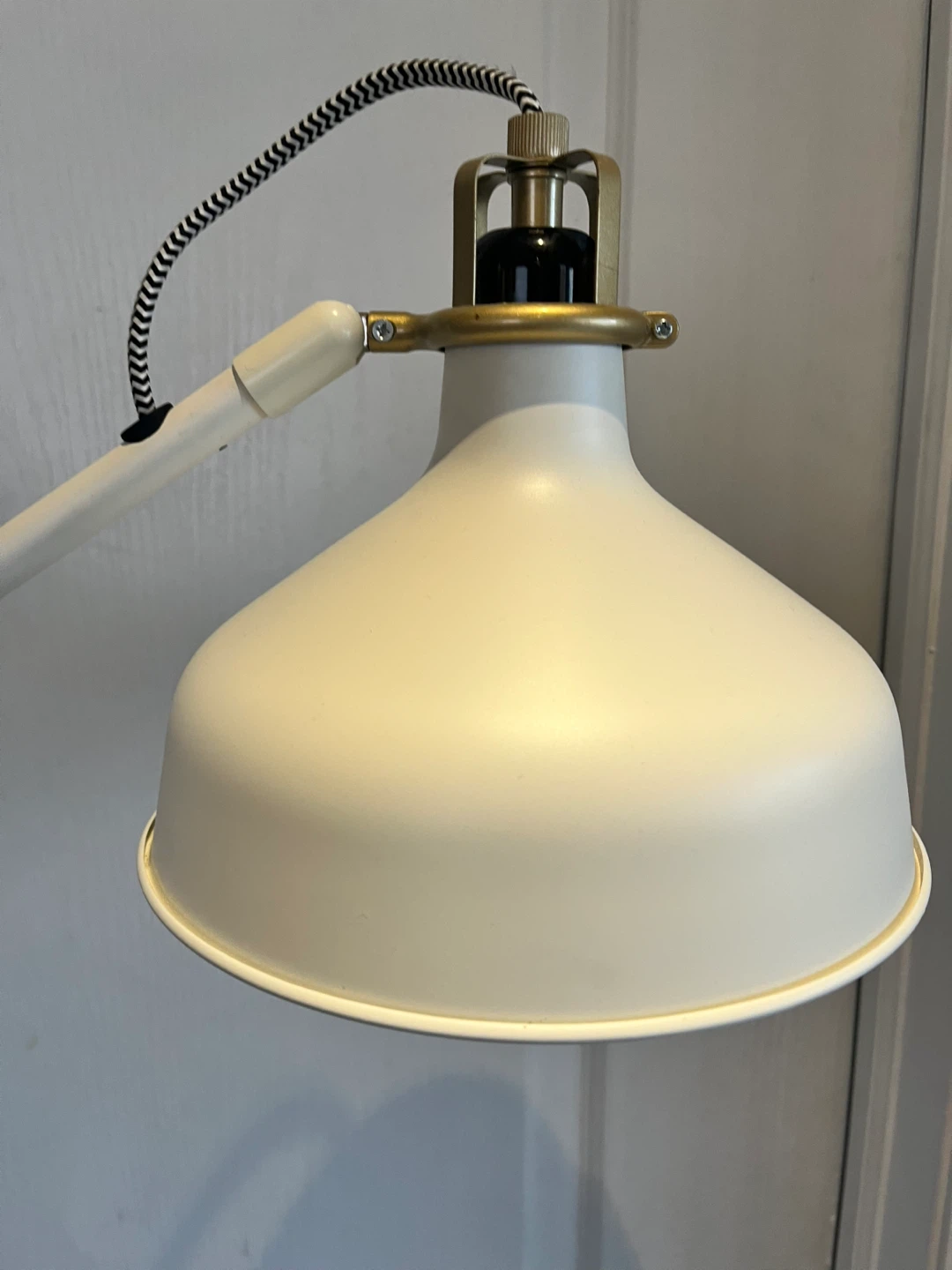 White Floor Lamp with Adjustable Arm - photo 3