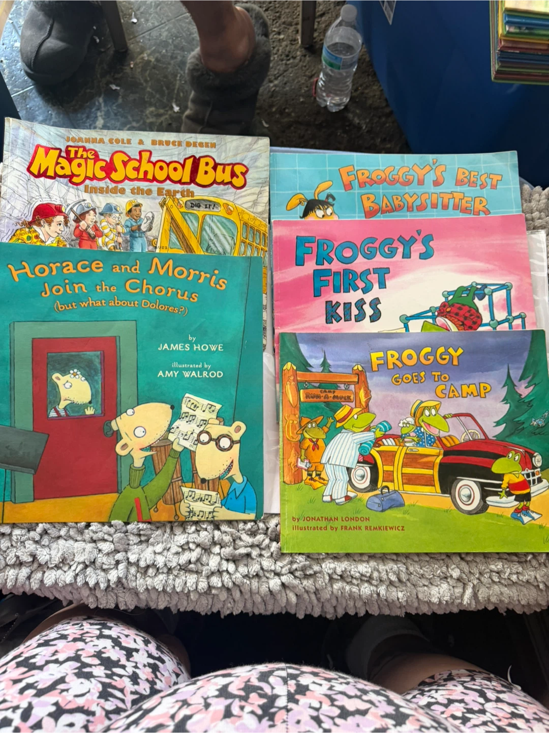 Children's Book Bundle: Magic School Bus,Etc