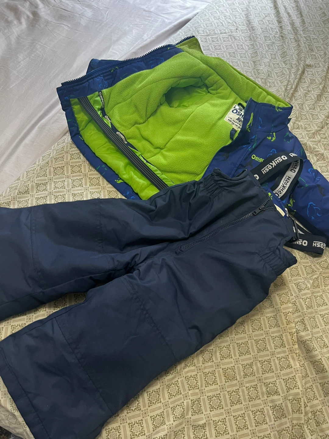 OshKosh B'gosh 18M Winter Snowsuit - Blue Penguin Print - photo 3