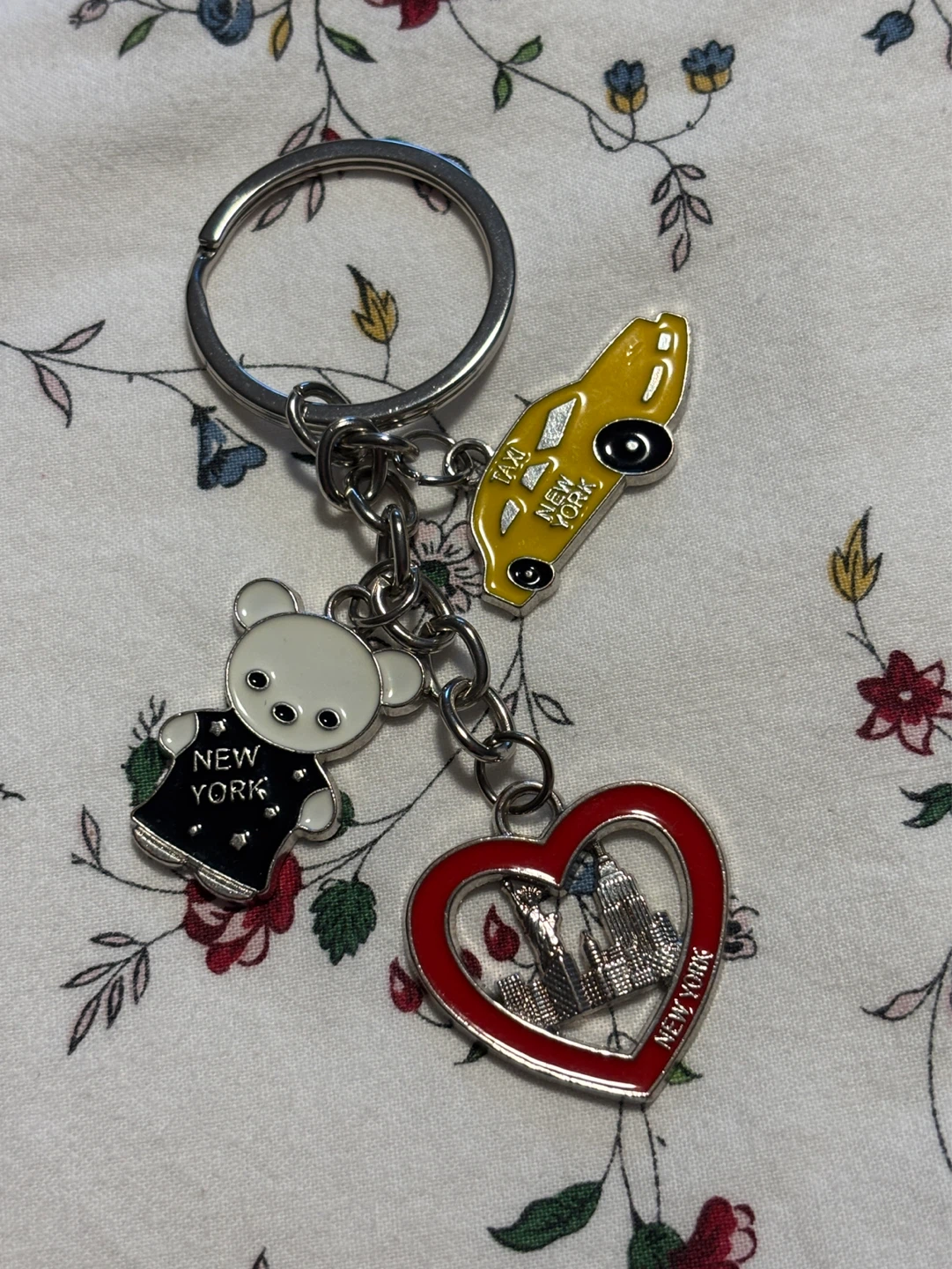 New York City Souvenir Keychain - photo 3