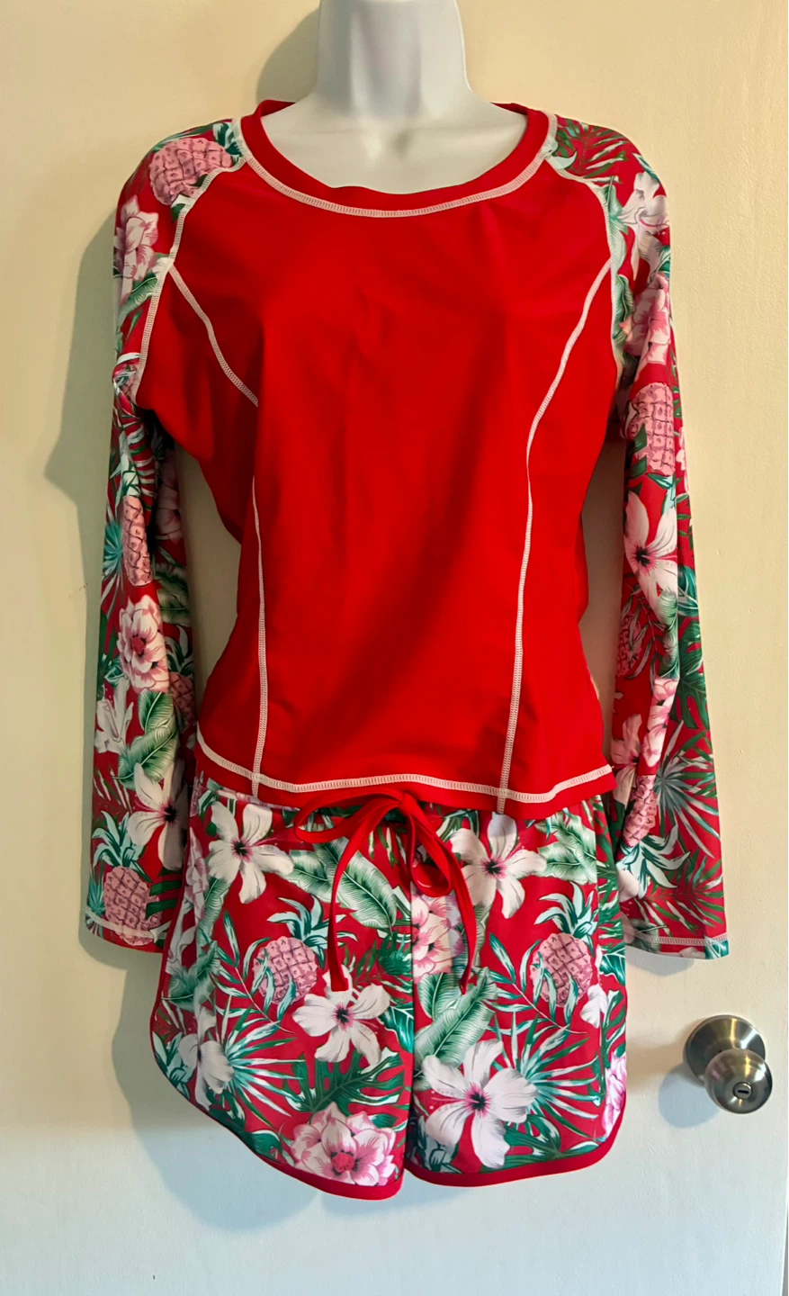 Red Floral Pineapple Rash Guard Swimsuit Set