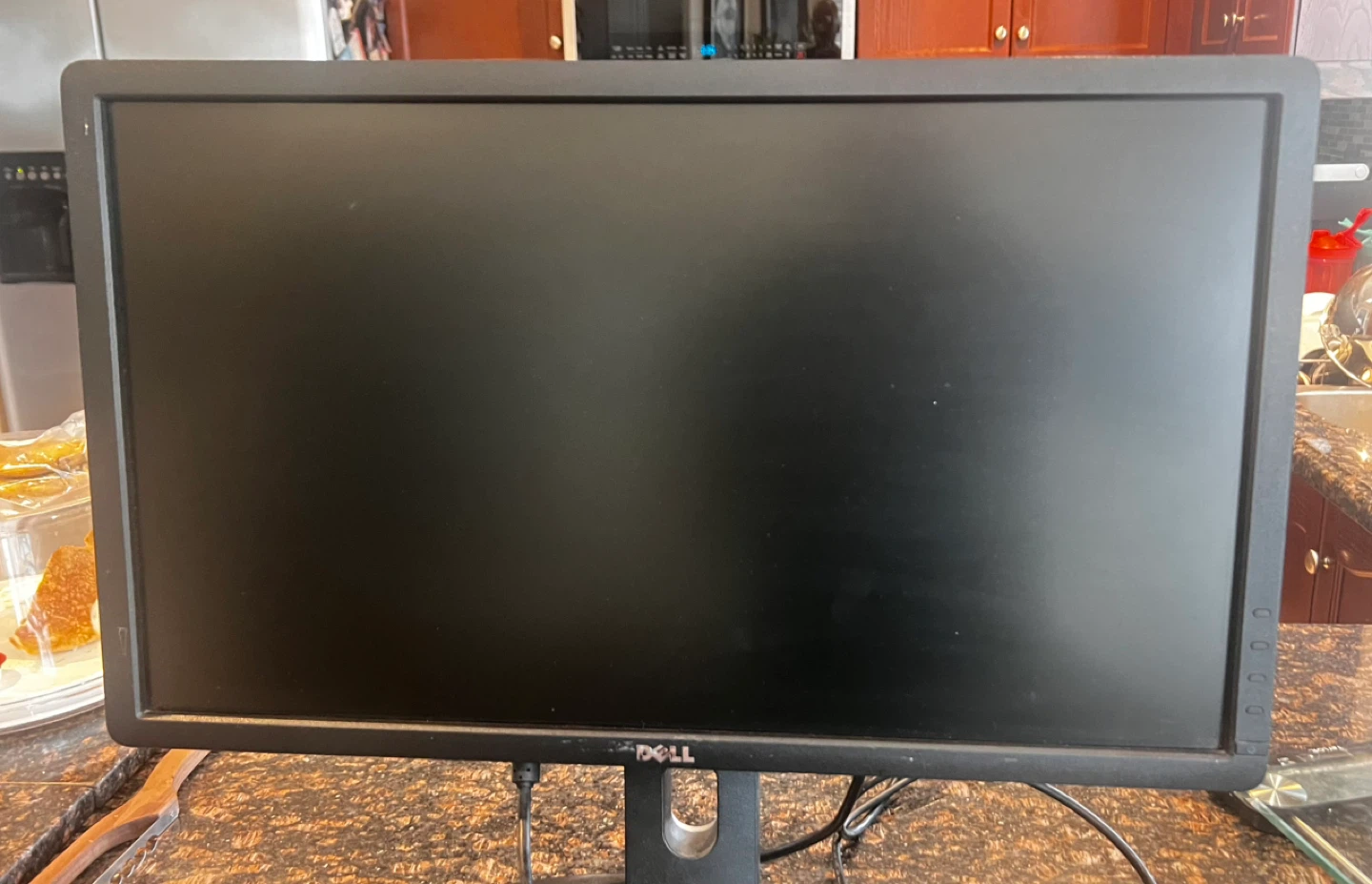 Dell 24" Computer Monitor - photo 4