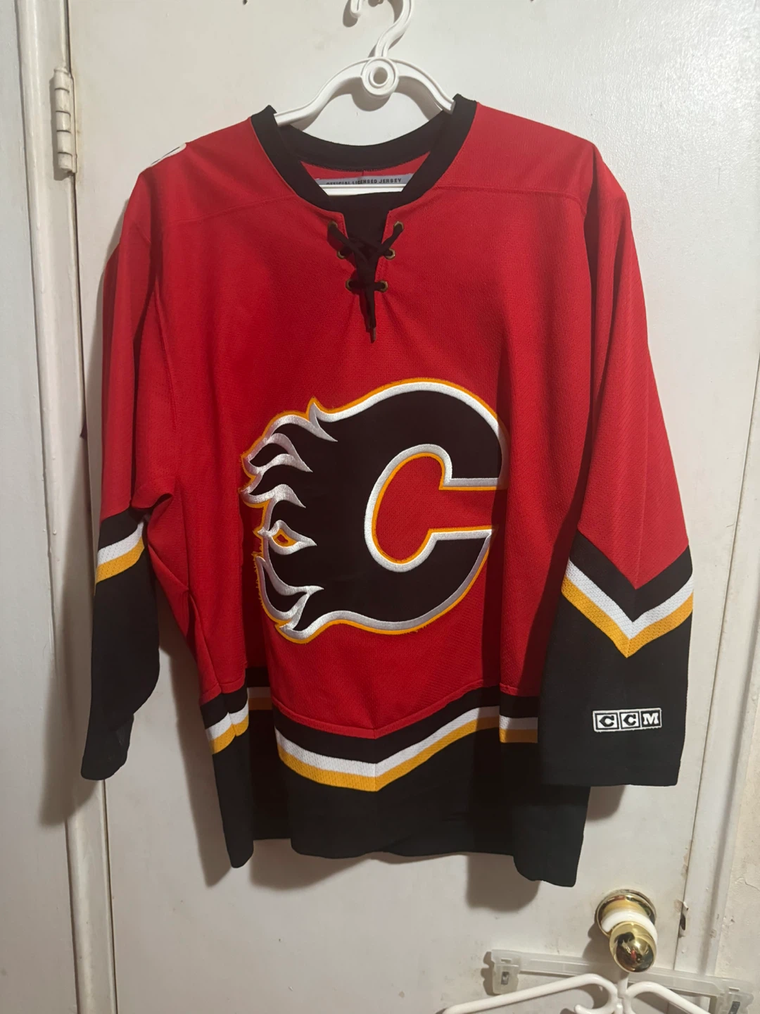 CCM Calgary Flames NHL Hockey Jersey