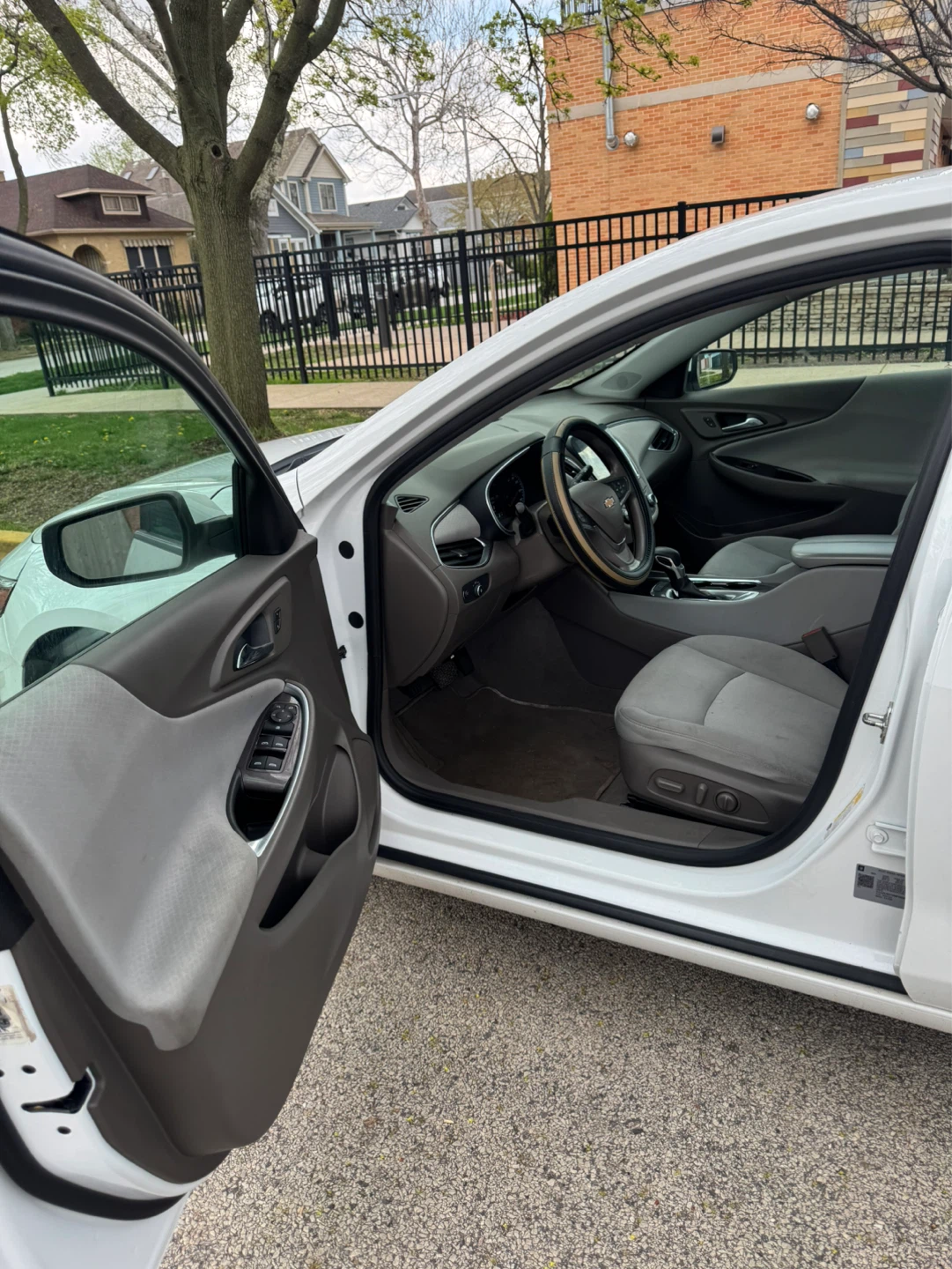 2021 Chevrolet Malibu · LT Sedan 4D - photo 5