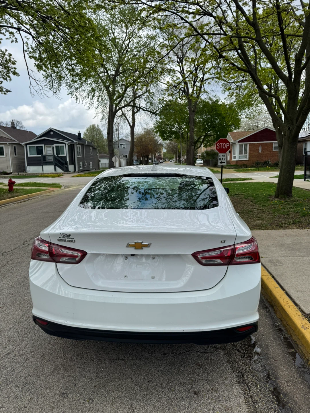 2021 Chevrolet Malibu · LT Sedan 4D - photo 3