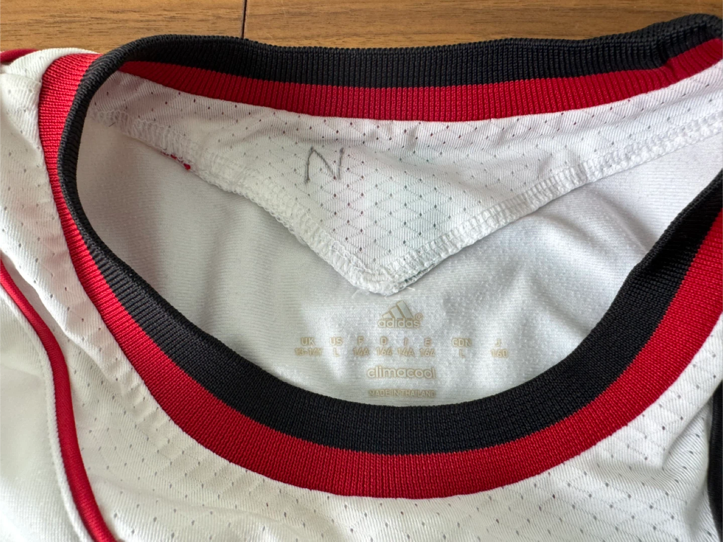 AC Milan Adidas Climalite Soccer Jersey Boys Size 160 - photo 4