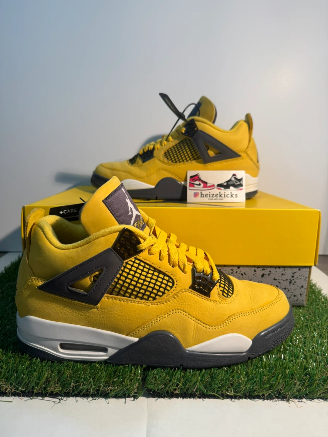Jordan 4 Lightning size 9.5