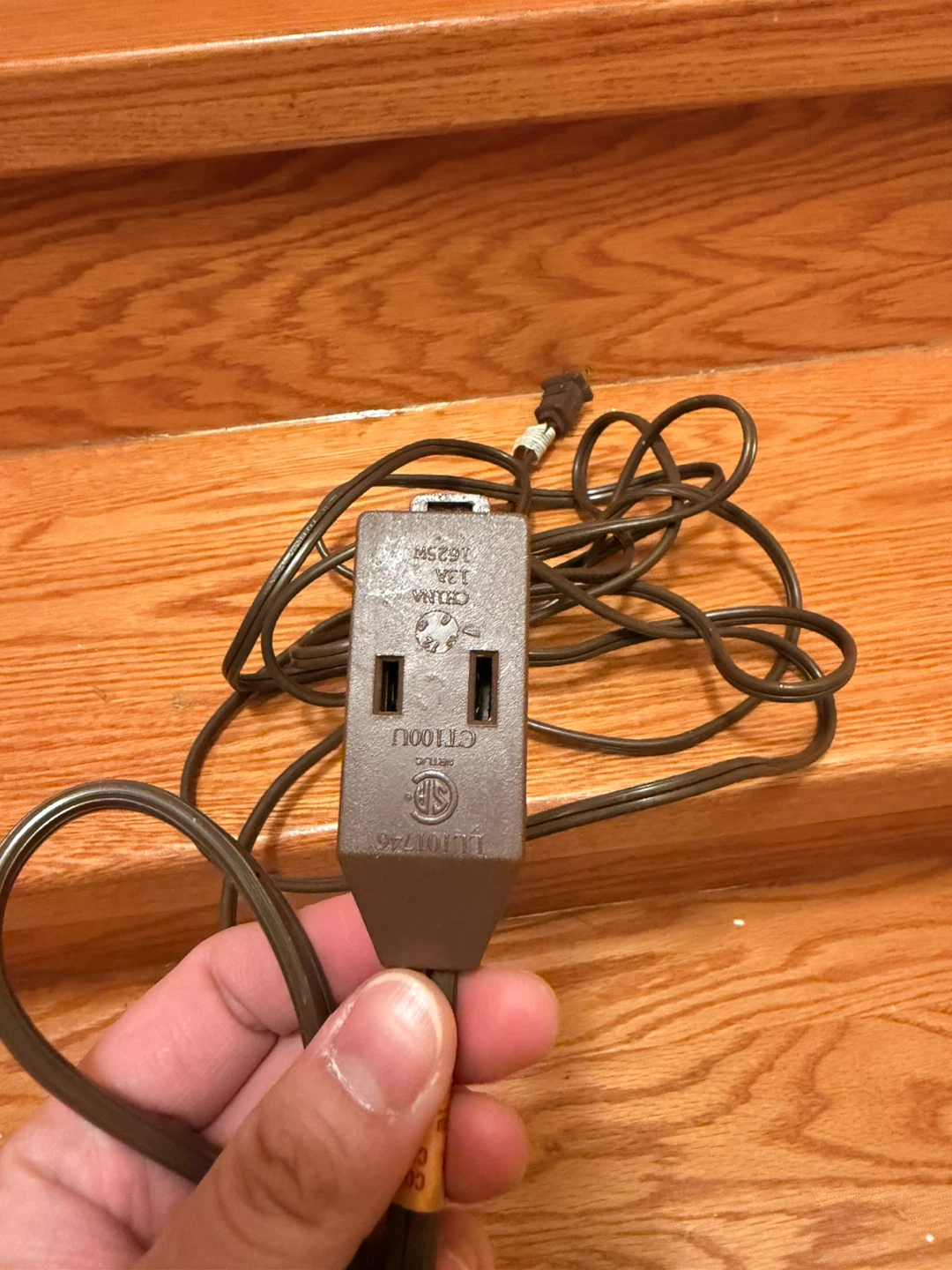 Brown 1-to-3 Outlet Extension Cord - photo 2