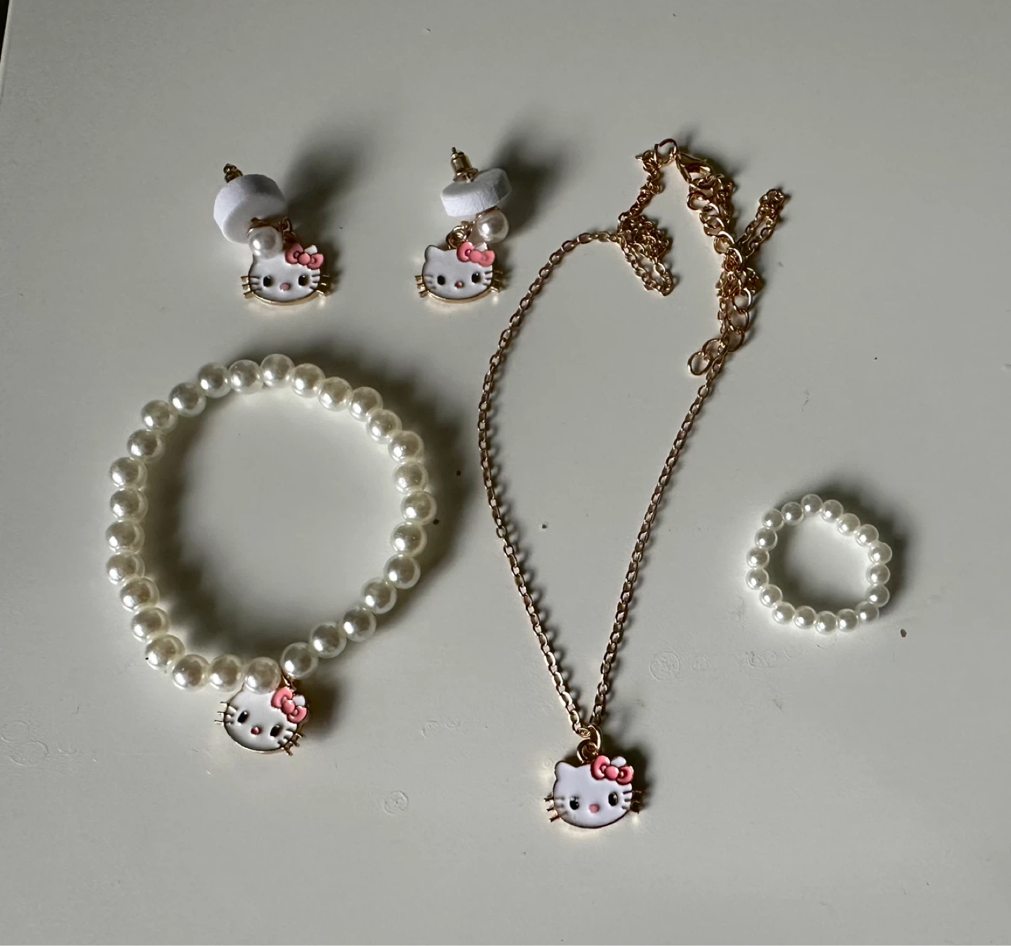 Hello Kitty Pearl 5pc Set - photo 2