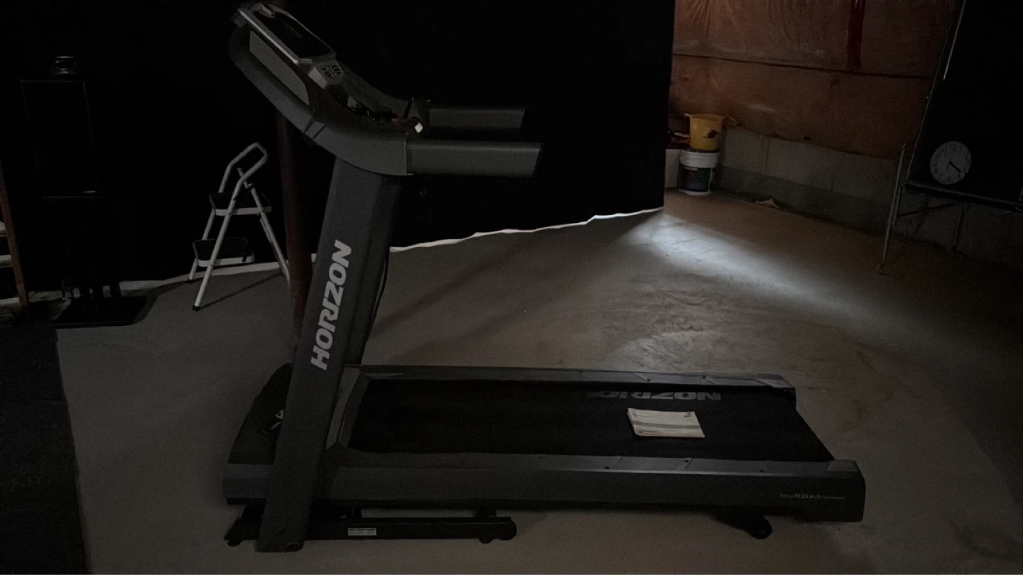 Horizon CT7.2 Treadmill - photo 2