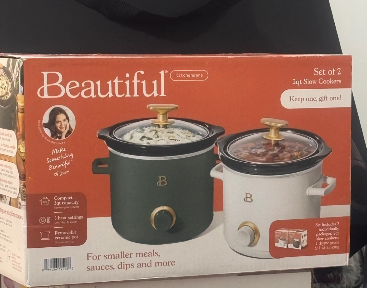 Beautiful Set of 2 2qt Slow Cookers