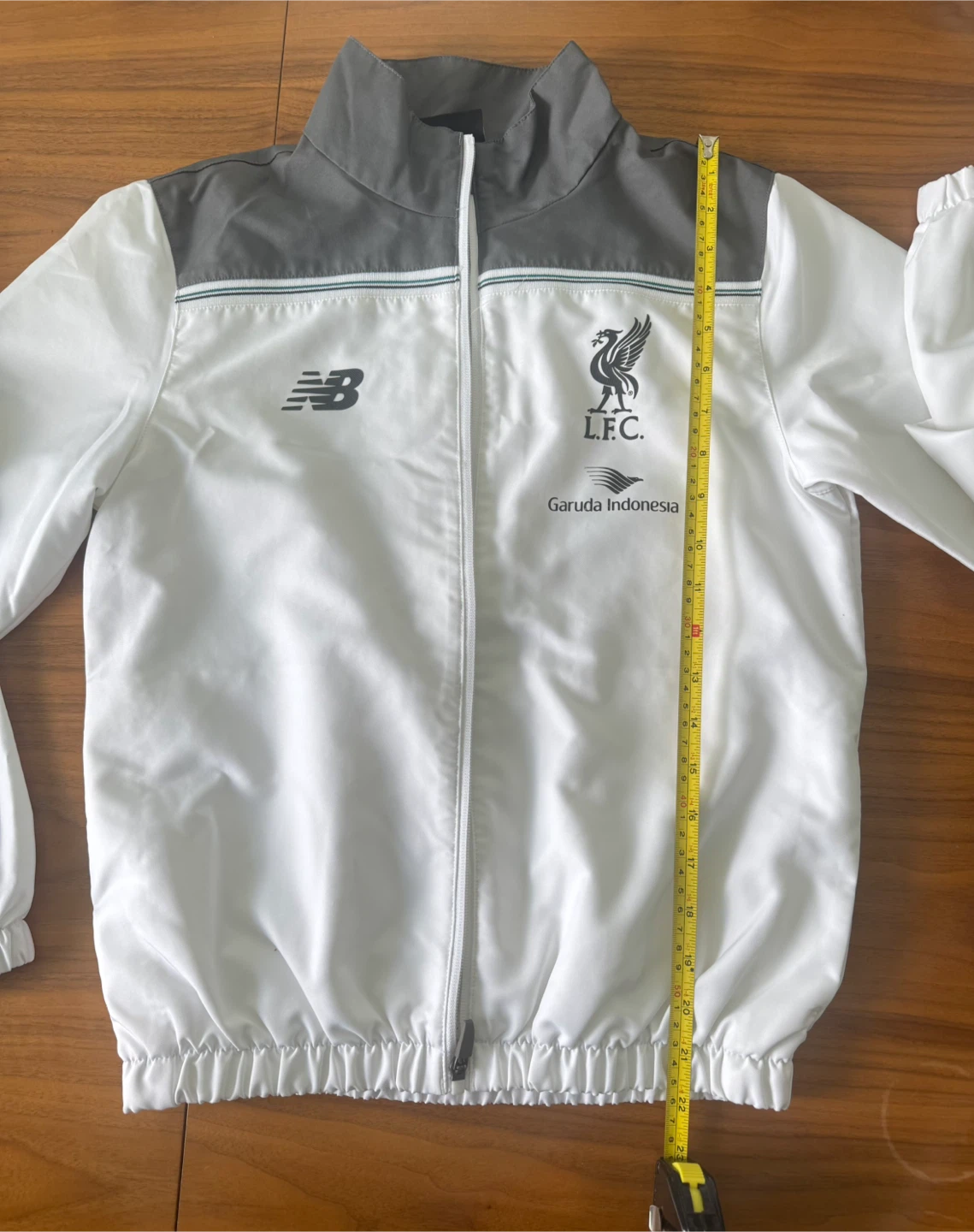 New Balance Liverpool FC Tracksuit Youth Size 146 - photo 5