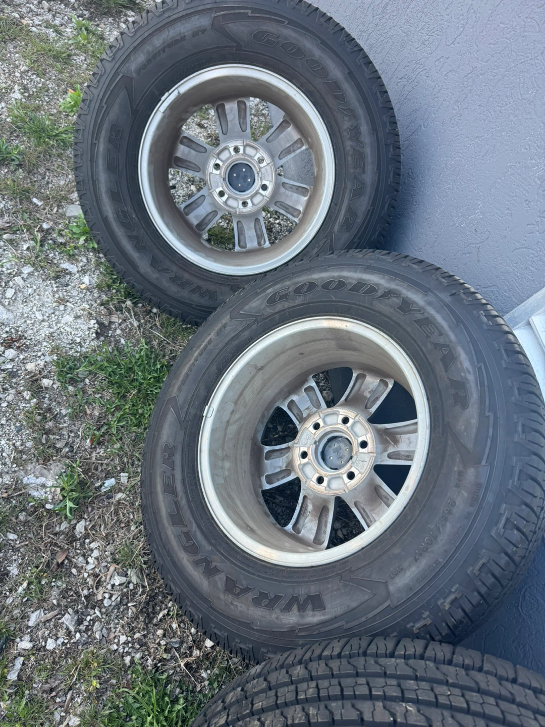 Goodyear Wrangler Tires (3) 265/70R17 - photo 3