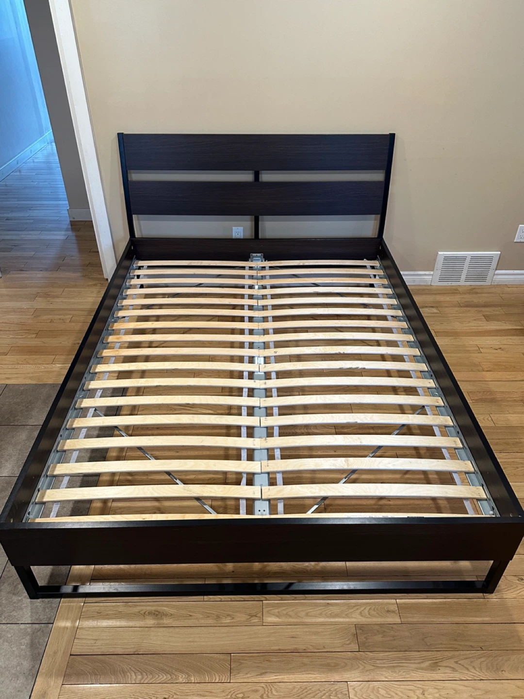 IKEA TRYSIL Queen Size Bed Frame (CAN DELIVER)