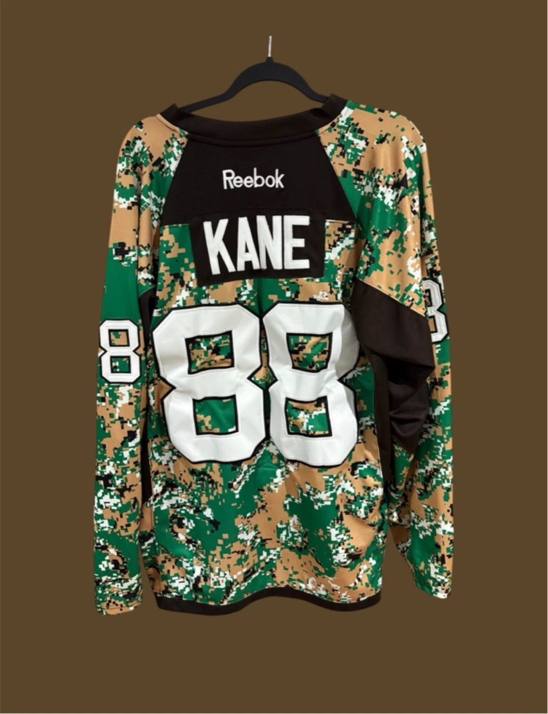Patrick Kane #88 Jersey Size 52 - photo 3