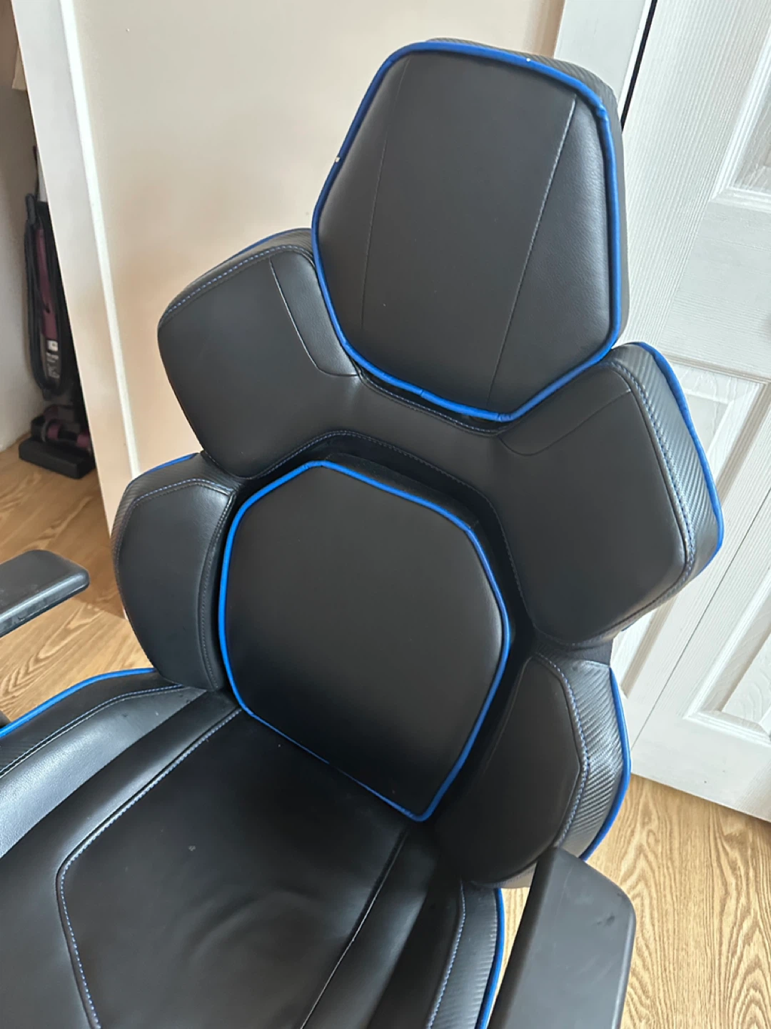 DPS 3D Insight Gaming Chair – Black/Blue (CAN DELIVER) - photo 5