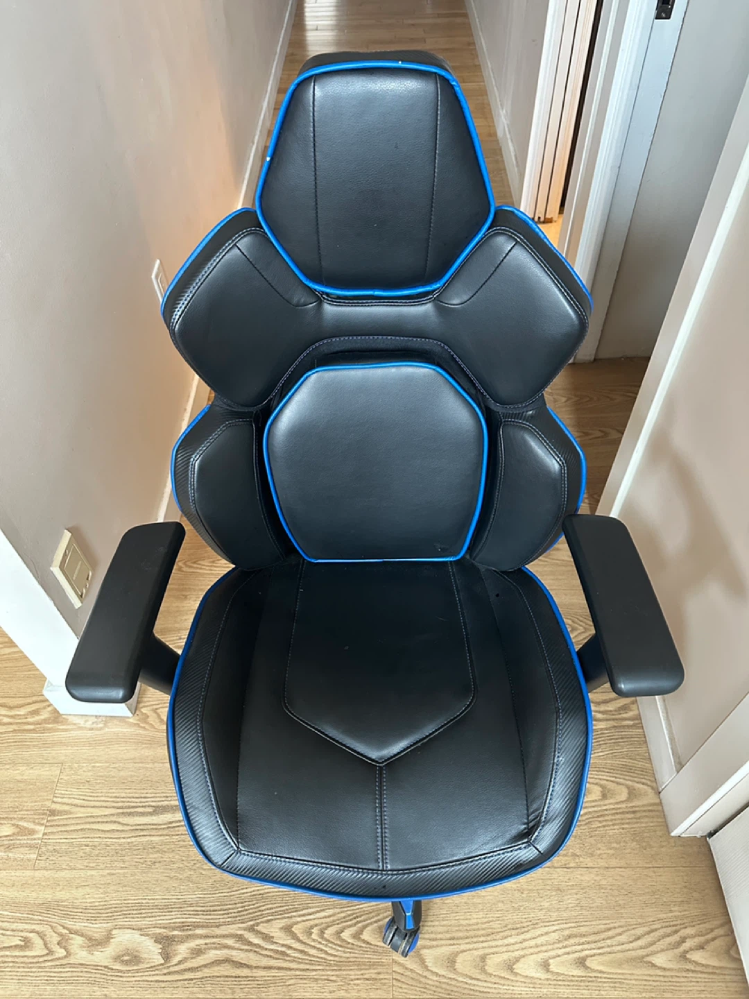 DPS 3D Insight Gaming Chair – Black/Blue (CAN DELIVER) - photo 4
