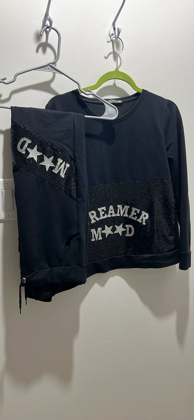 Black Sequined "Dreamer Mood" Sweatshirt and Pants Set