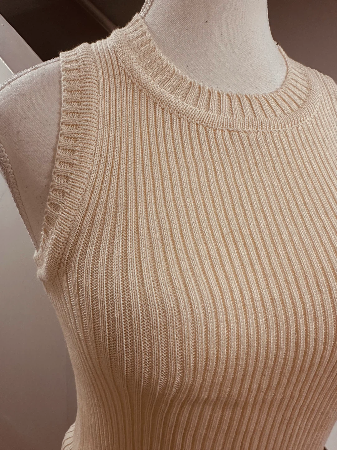 Cream Ribbed Sleeveless Tank Top - photo 2