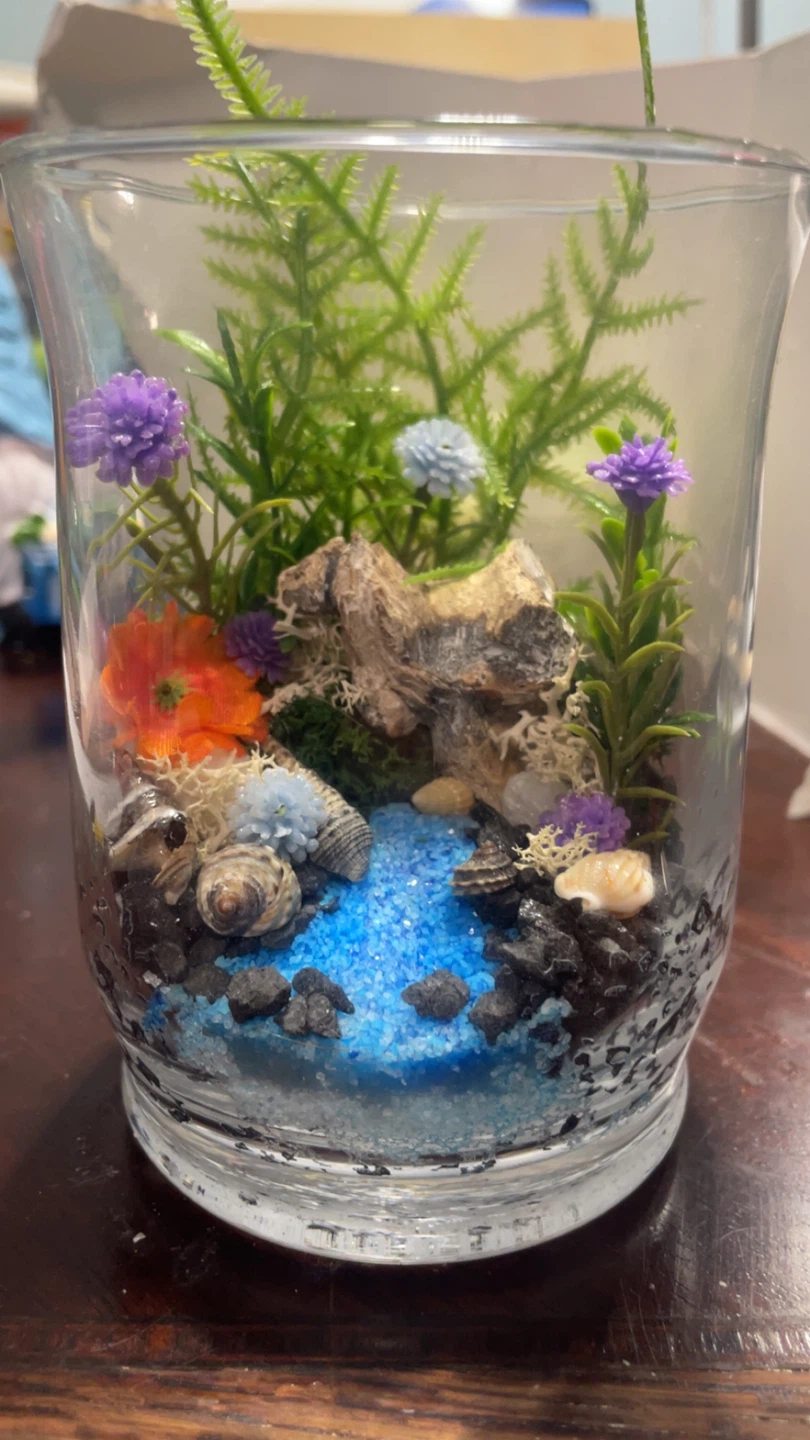 Decorative Glass Terrarium with Gnome and Seashells - photo 4