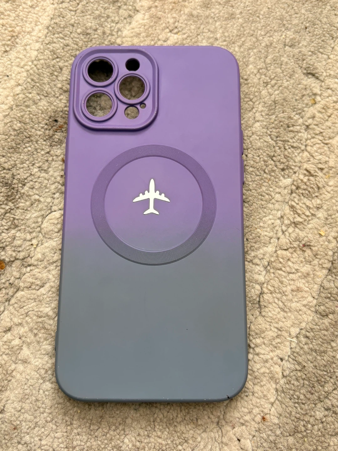 Purple Gradient iPhone 14 Pro Case with MagSafe Airplane Logo
