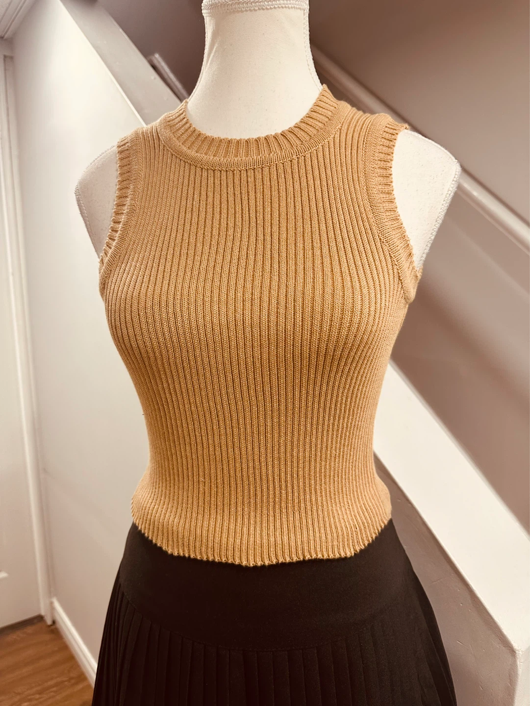 Ribbed Sleeveless Tank Top