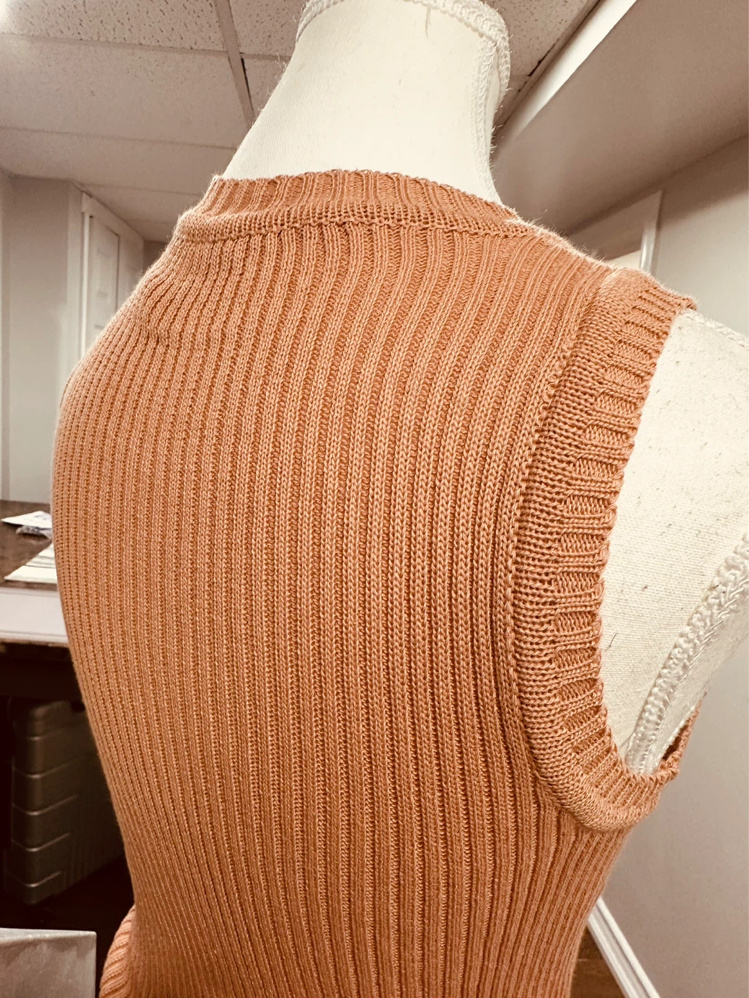 Ribbed Knit Tank Top - Coral - photo 3