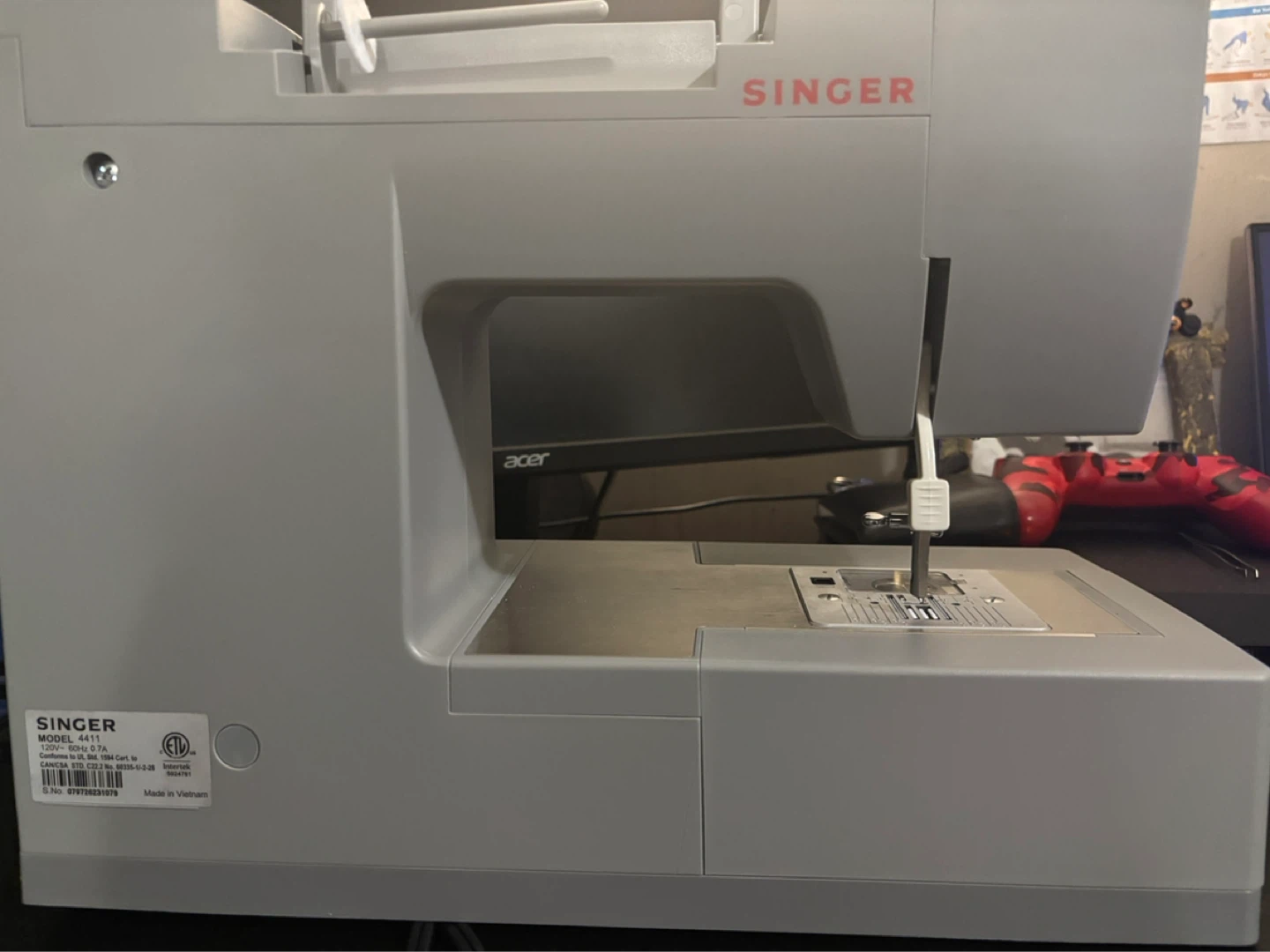 Singer HD4411 Heavy Duty Sewing Machine - photo 5