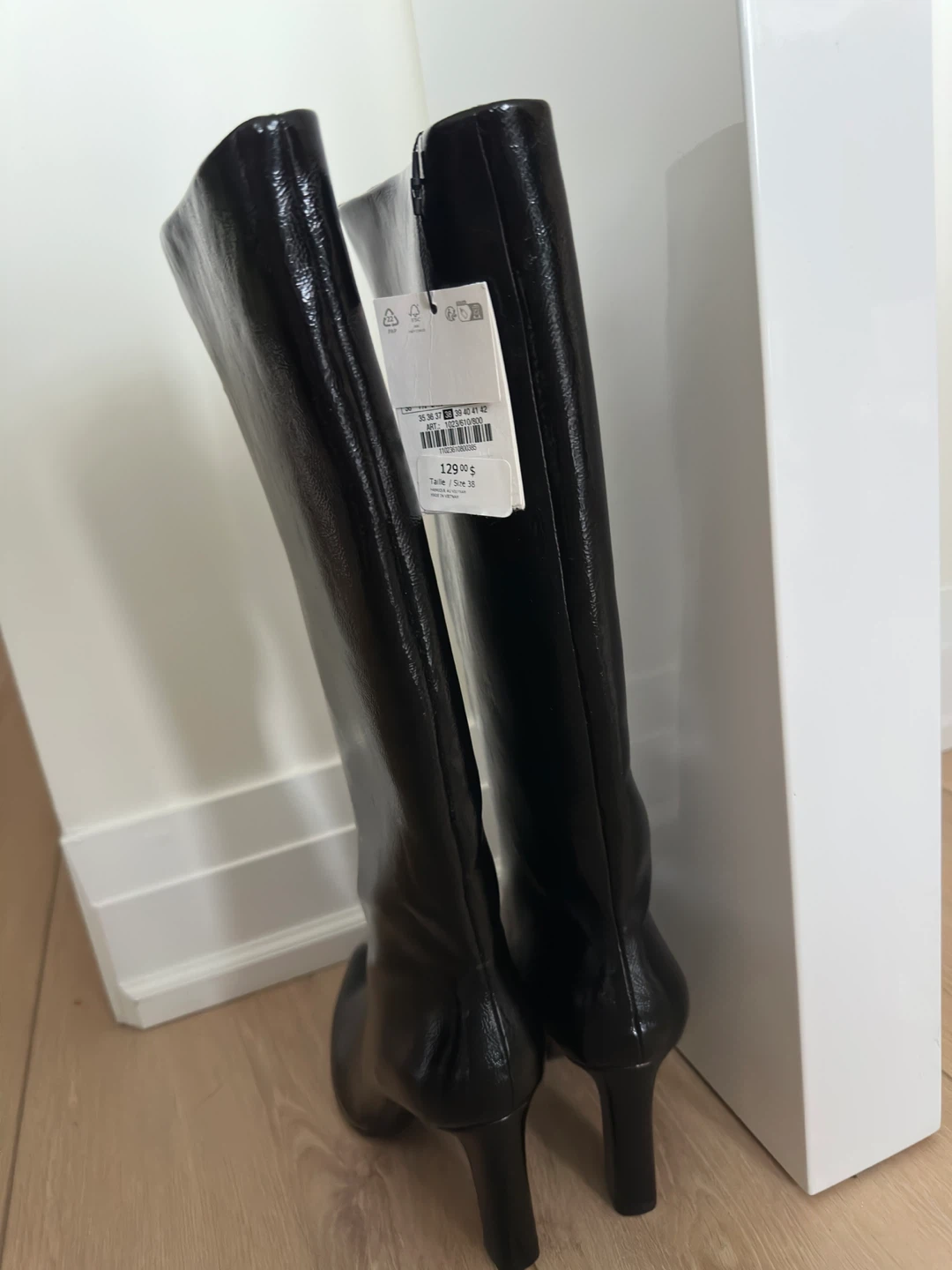 Zara Black Knee-High Heeled Boots Size 38 - photo 3