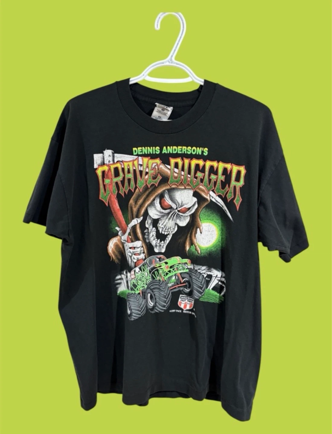 Dennis Anderson's Grave Digger Monster Truck T-Shirt XL