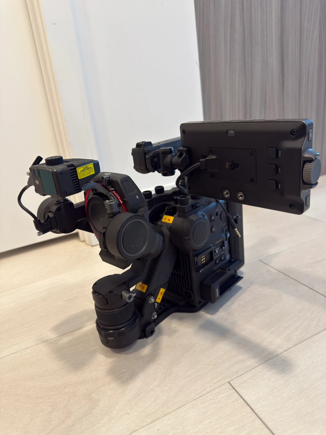 DJI Ronin 4D 8K Full Combo — Excellent Condition - photo 5