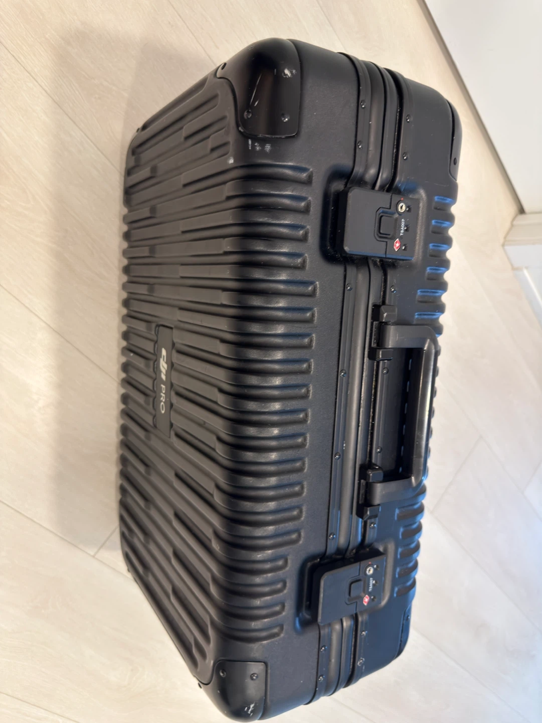 DJI Ronin 4D 8K Full Combo — Excellent Condition - photo 3