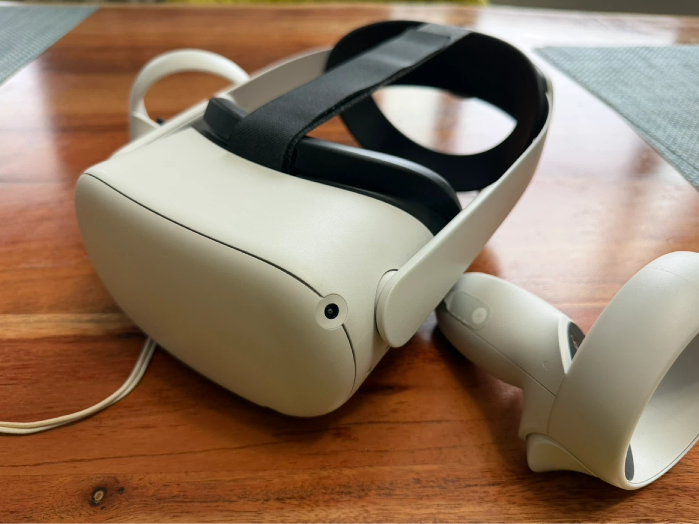 Meta Quest 2 VR Headset