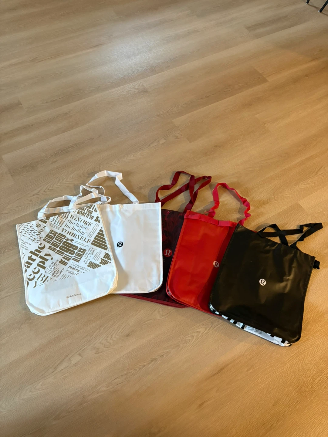 Set of 5 Lululemon Tote Bags