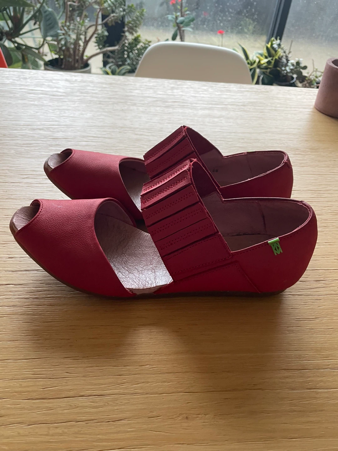 Red El Naturalista Peep Toe Sandals - photo 3