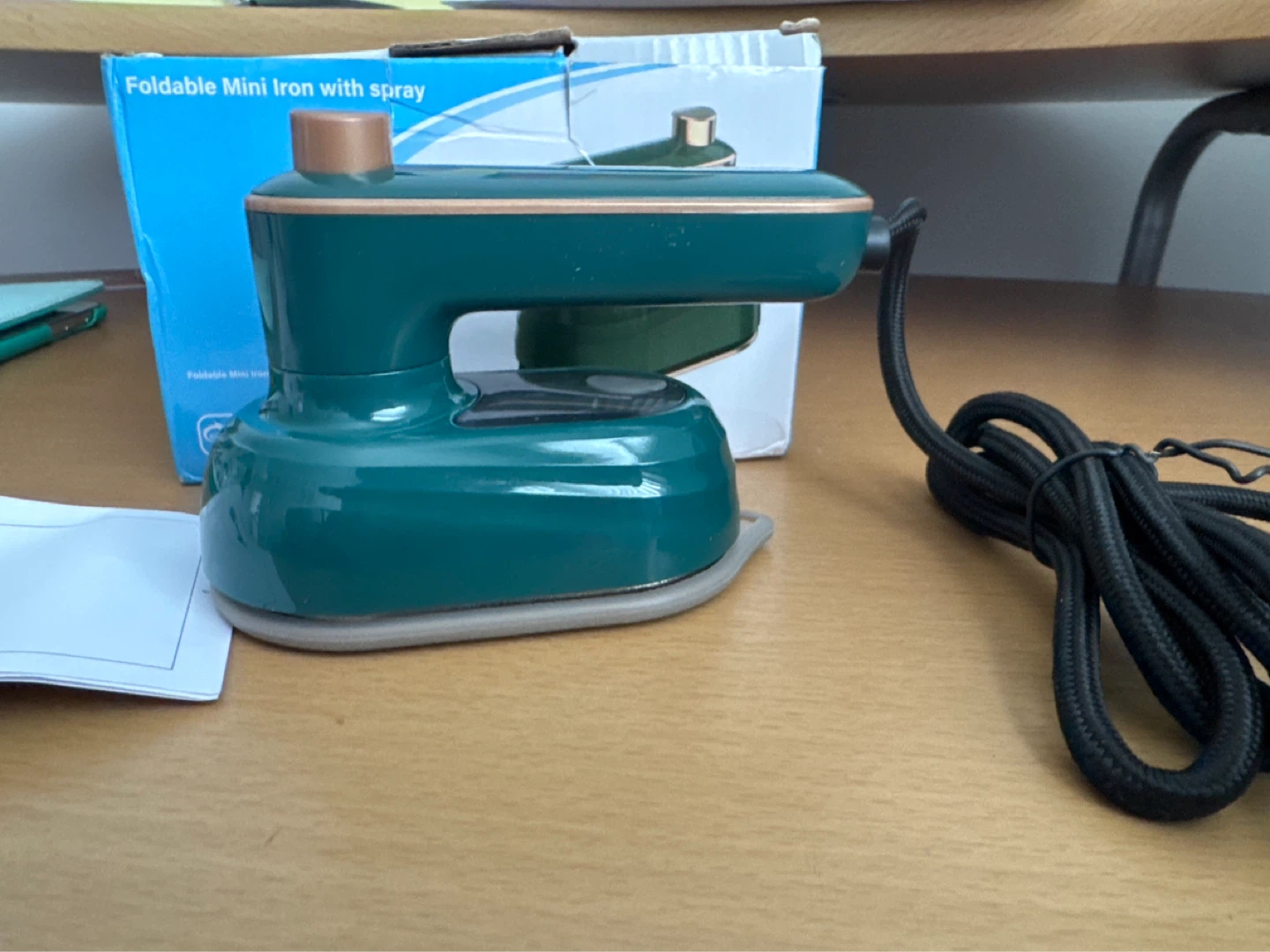 Foldable Mini Iron with Spray - photo 2