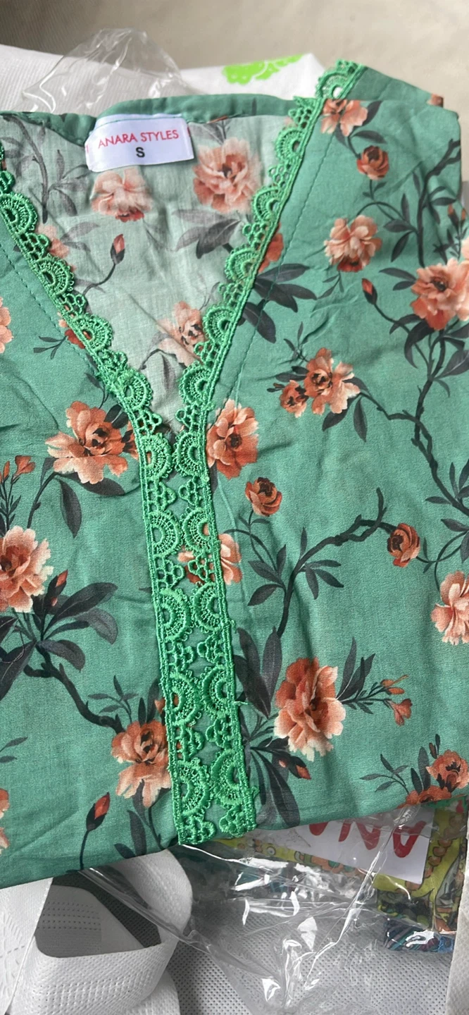 Anara Styles 2 Piece Stitched Lawn Suit - Size S - photo 2