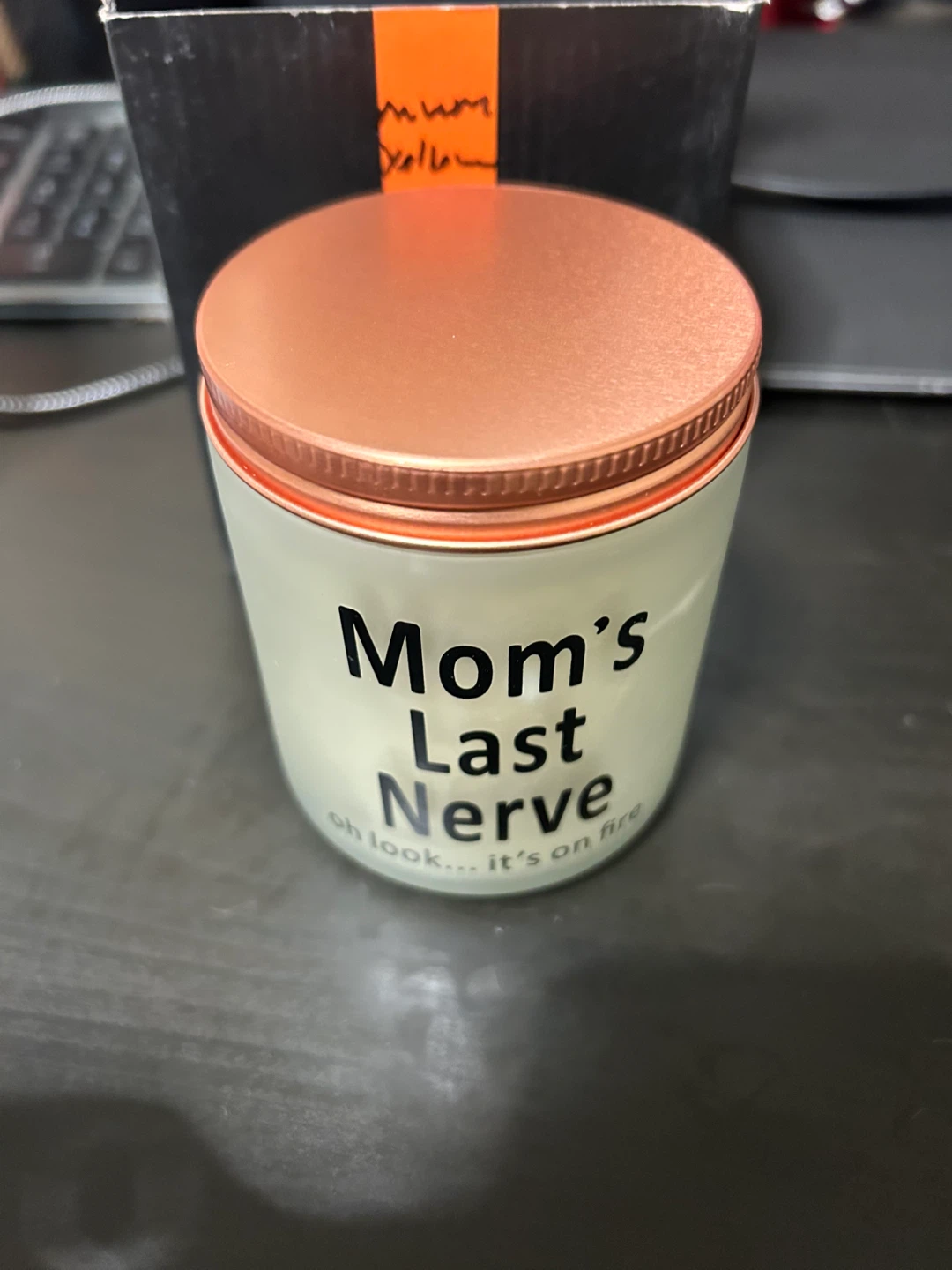UDIKEFO Mom's Last Nerve Scented Candle - photo 2