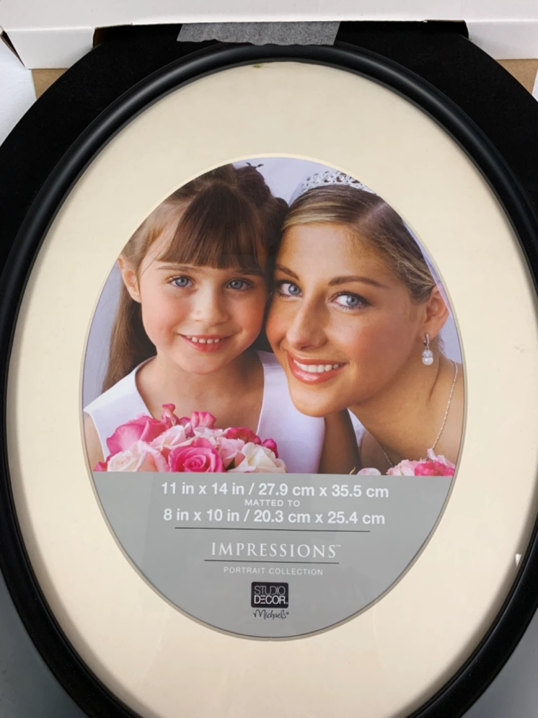 Oval Photo Frame Black 11x14 - photo 2